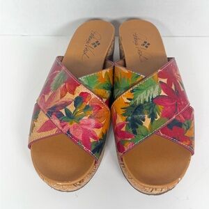 Patricia Nash Luca low platform wedge sandles in spring multi print size 9